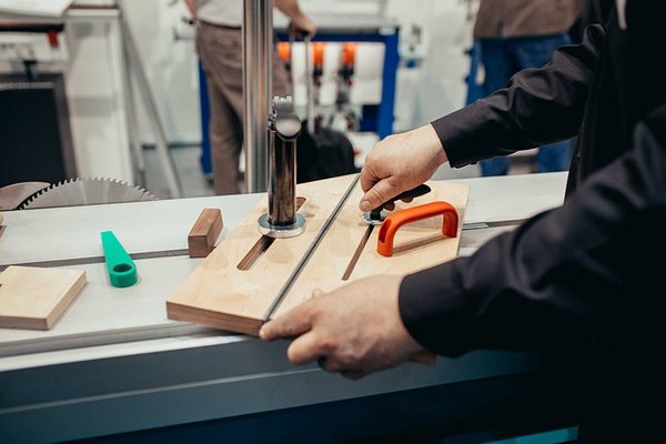 Menuiserie bordeaux : l'art de la personnalisation à votre service